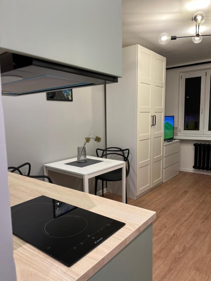 Good Apartament Wola Warsaw Apartament 1 Pokojowy Z Aneksem Apartment Ngoại thất bức ảnh